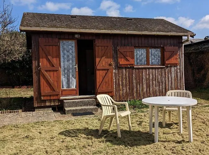 Au Petit Chalet D\'Illiers Combray - Salle D\'Eau Uniquement